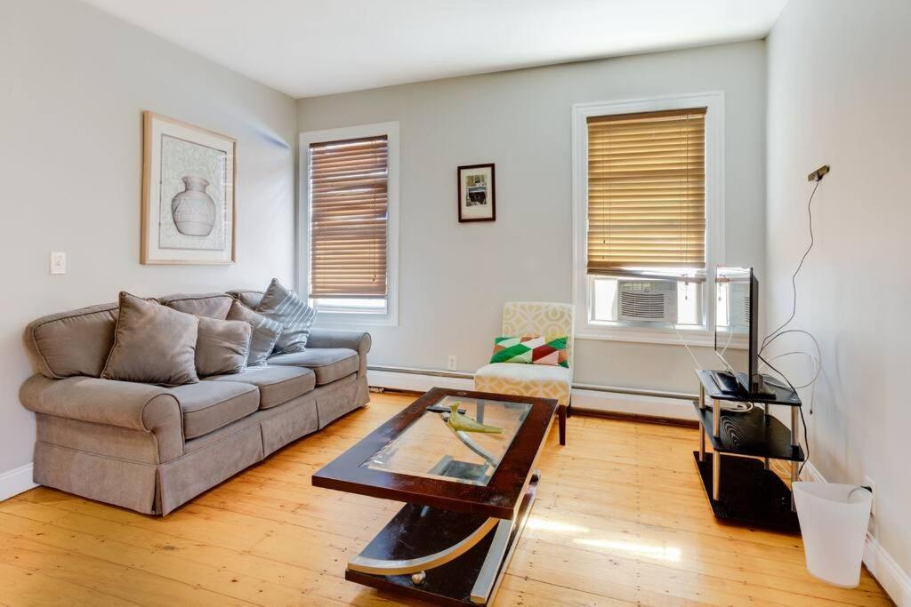 New! Boston Condo Near Mbta, 3Mi To Fenway ! Екстер'єр фото